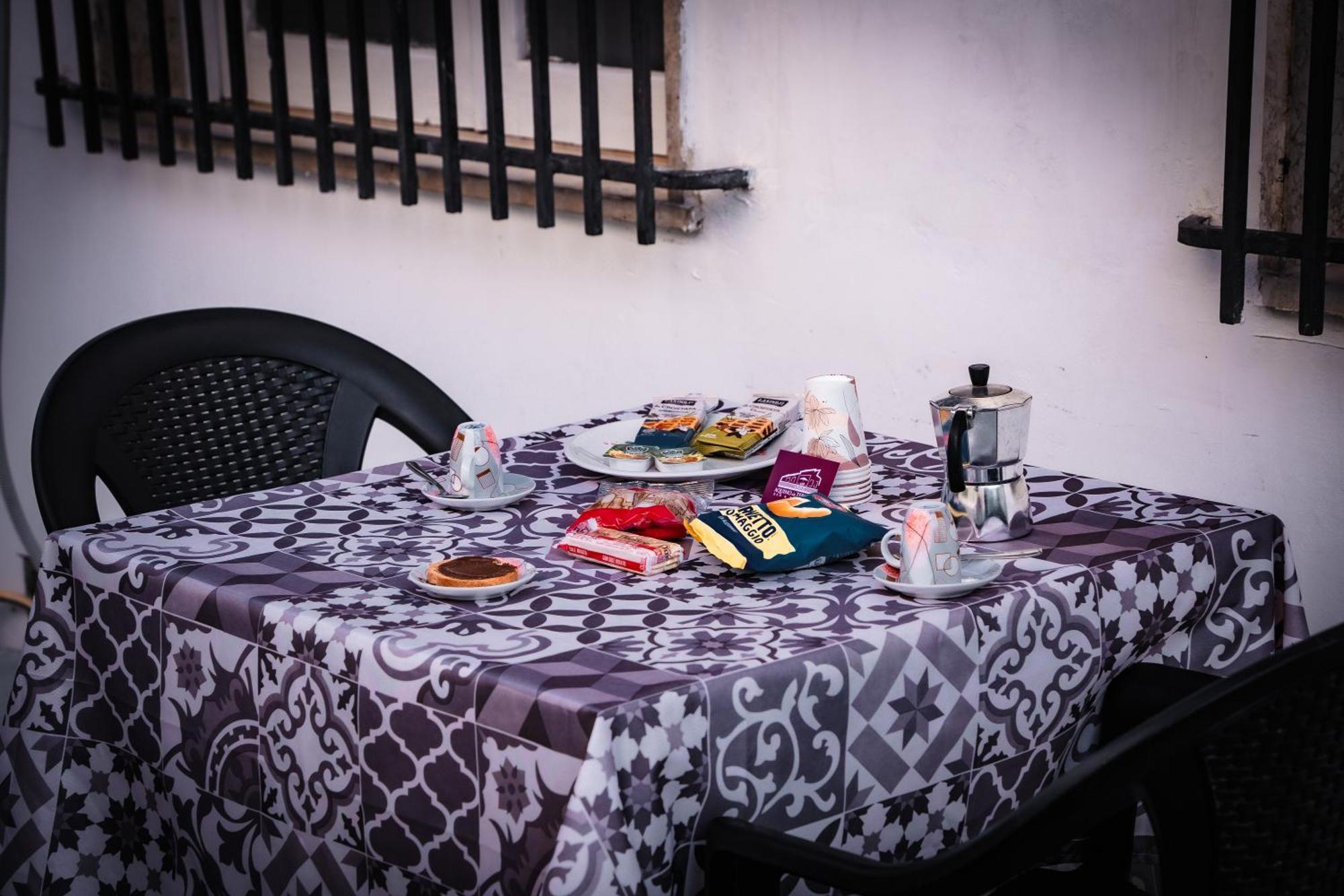 B&B Aquino In Terrazza Ngoại thất bức ảnh