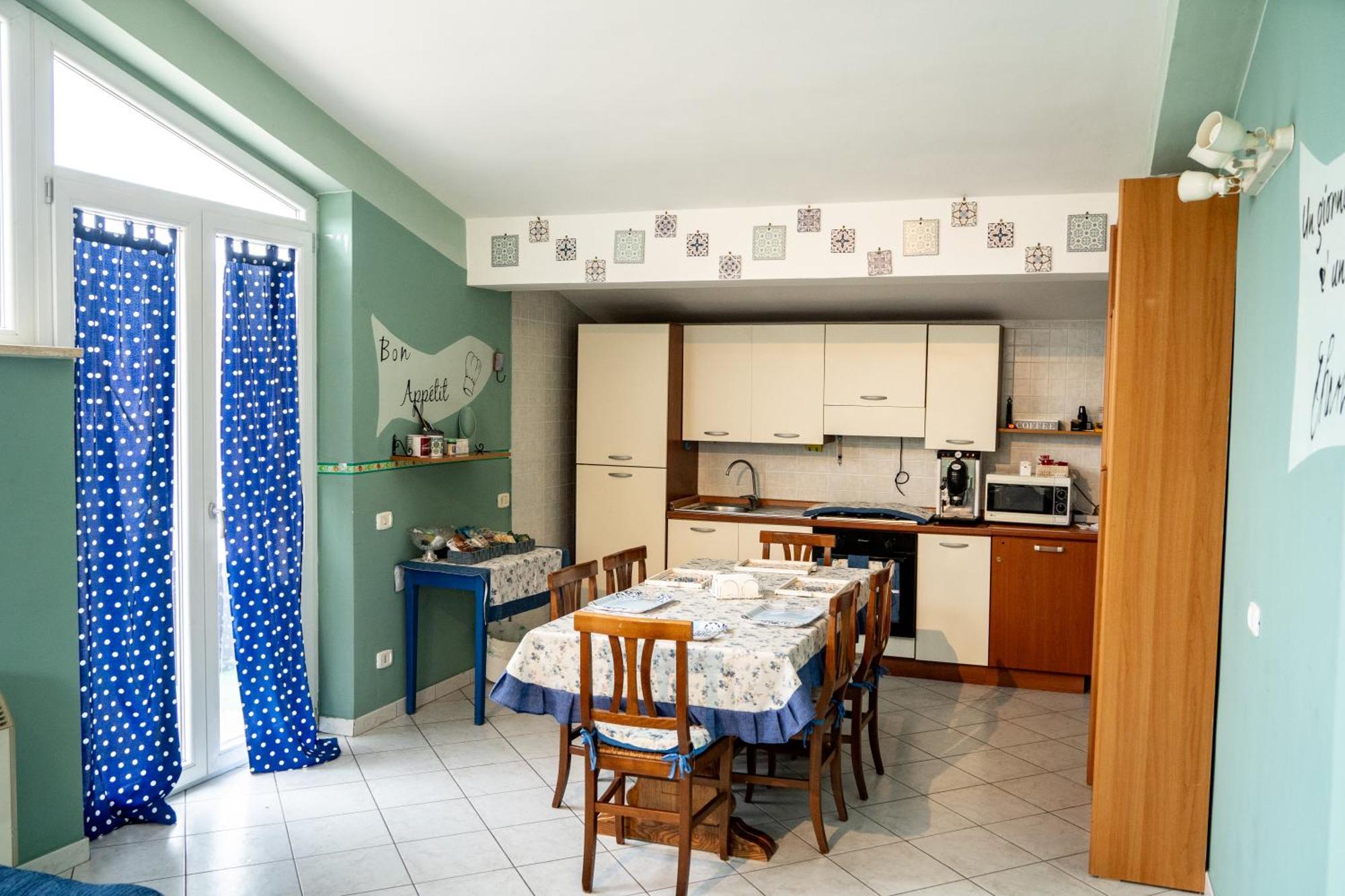B&B Aquino In Terrazza Ngoại thất bức ảnh
